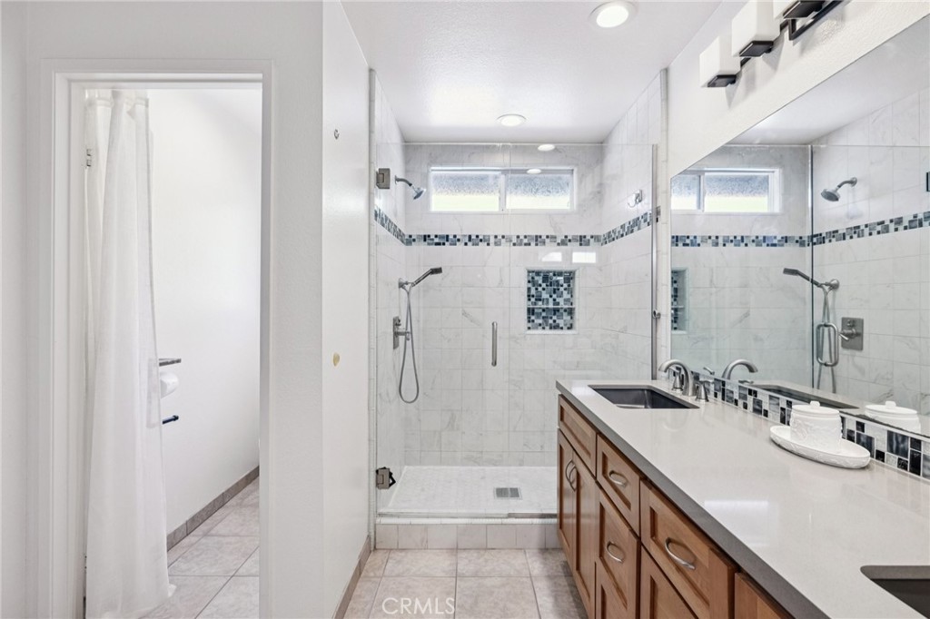 Amer. Beauty Garden lII (AMG3) - Residential