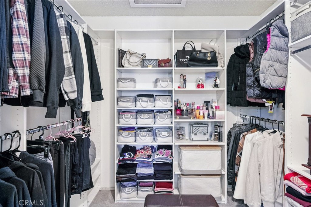 Amer. Beauty Garden lII (AMG3) - Residential