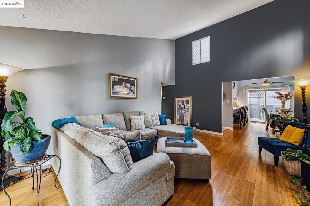 VALLEJO HILLS - Residential