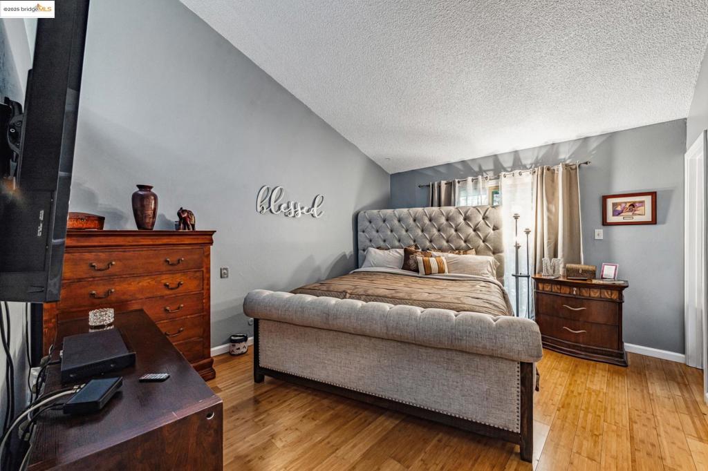 VALLEJO HILLS - Residential