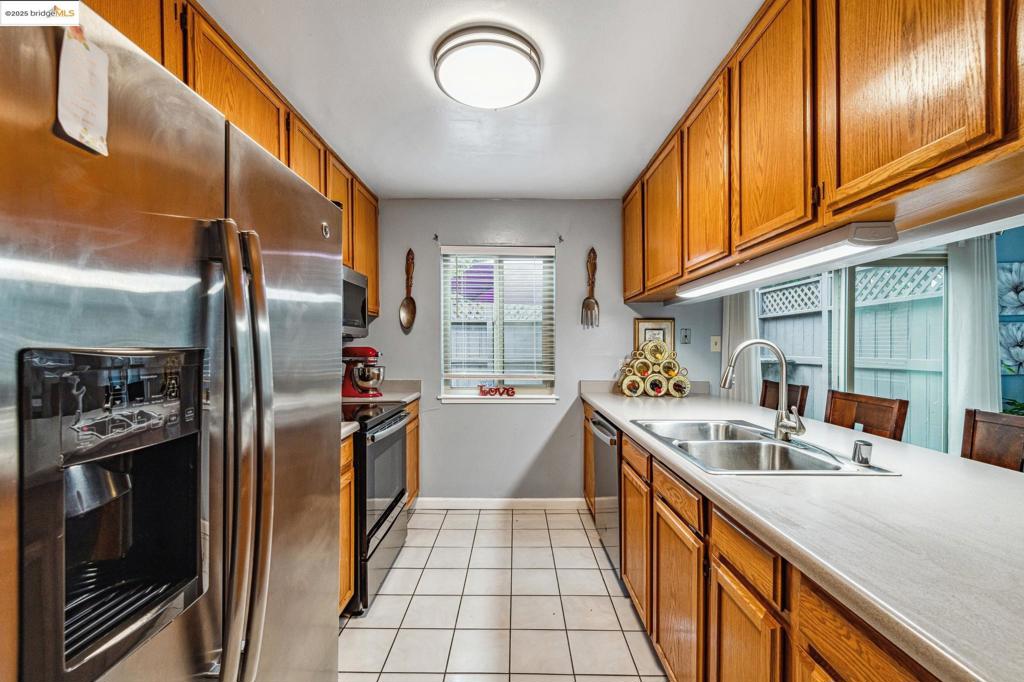VALLEJO HILLS - Residential
