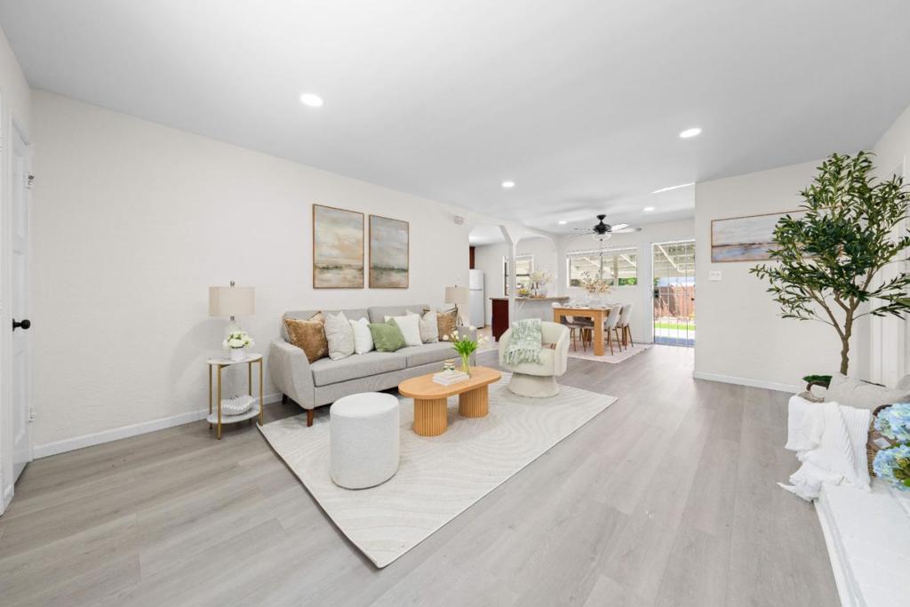 819 Bockman Road