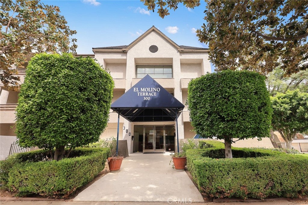 300 N El Molino Avenue 308