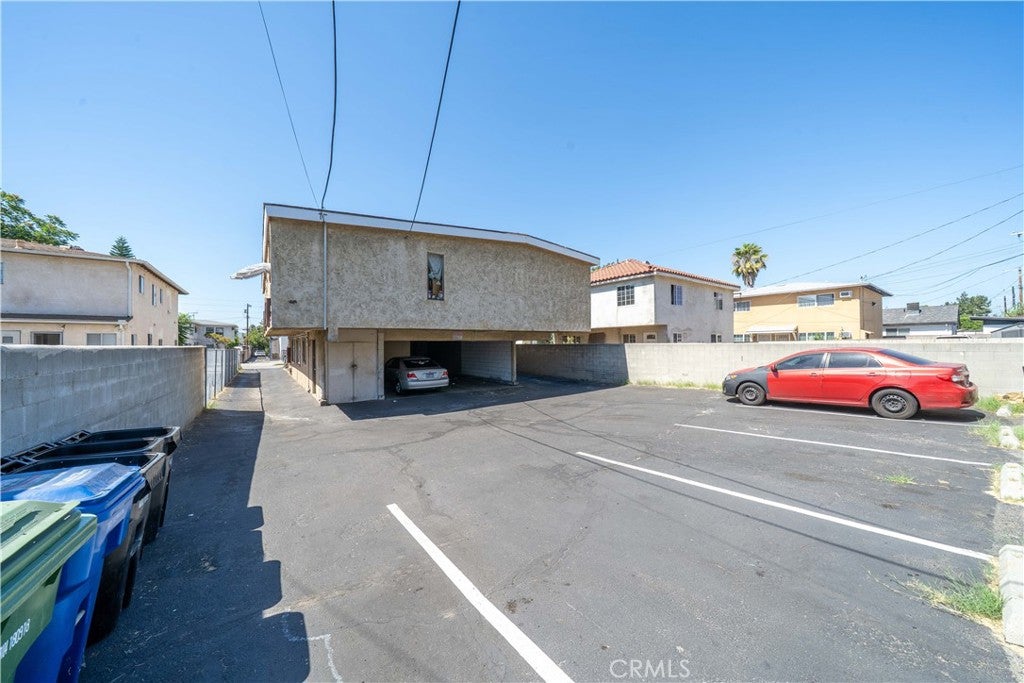 11249 Emelita Street