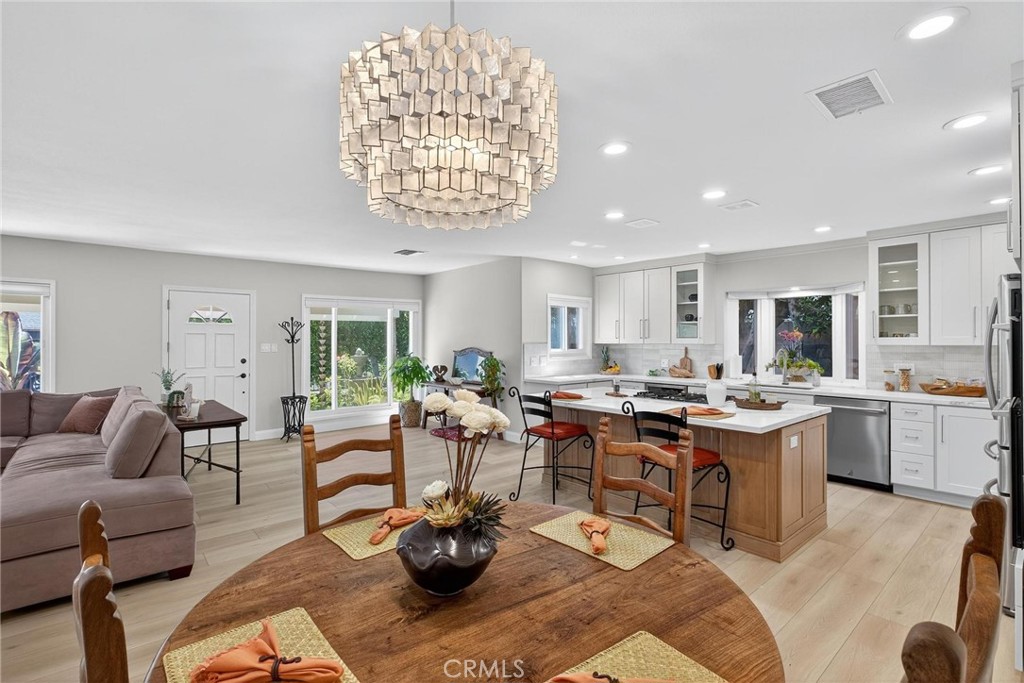 5533 W 118TH Place