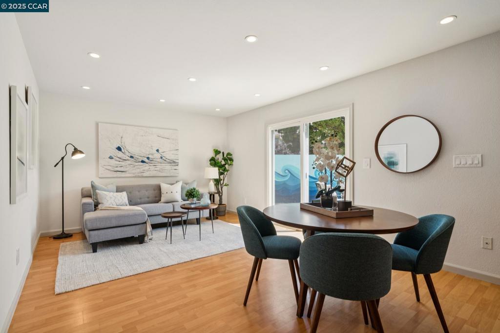 COWELL TERRACE - Residential