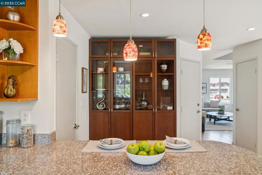 COWELL TERRACE - Residential