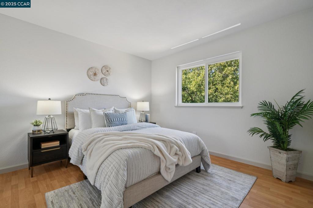 COWELL TERRACE - Residential