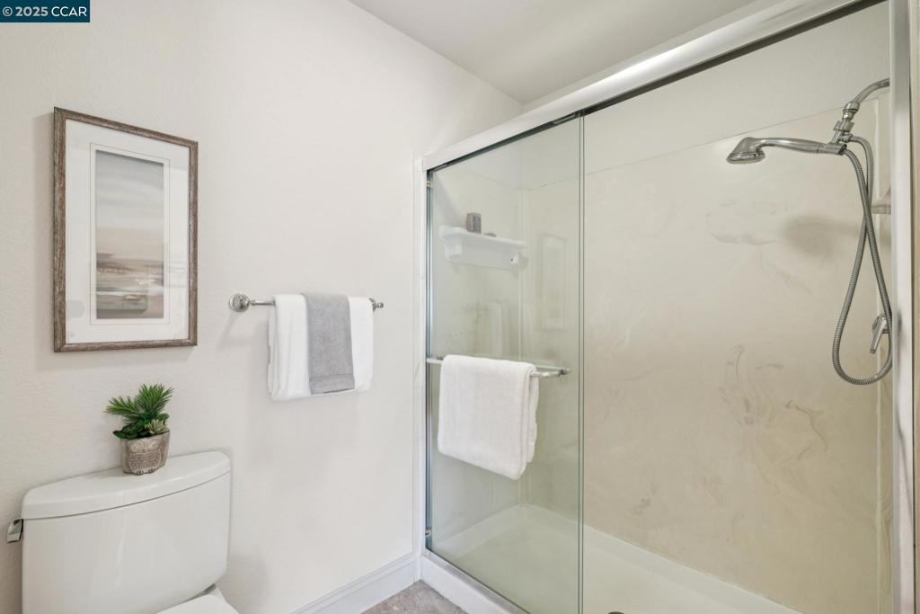 COWELL TERRACE - Residential