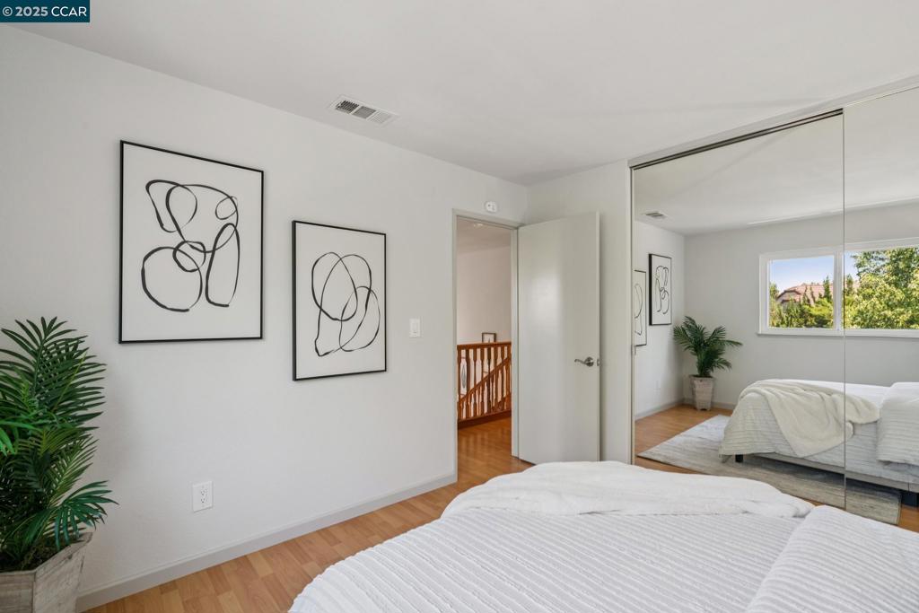 COWELL TERRACE - Residential