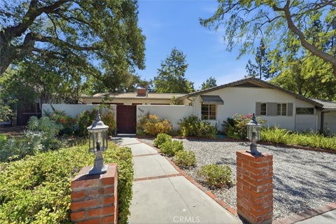 Photo of 4630 Gould Avenue, La Canada Flintridge, CA 91011 (MLS # SB26148364)