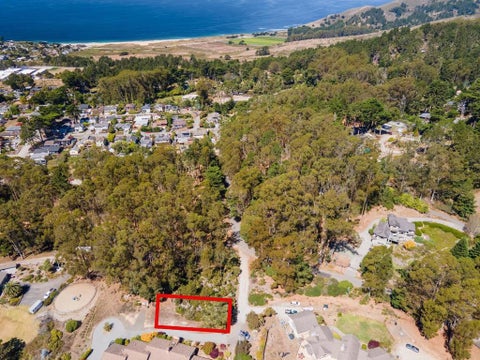 Photo of 0 Drake, Montara, CA 94037 (MLS # ML82061178)