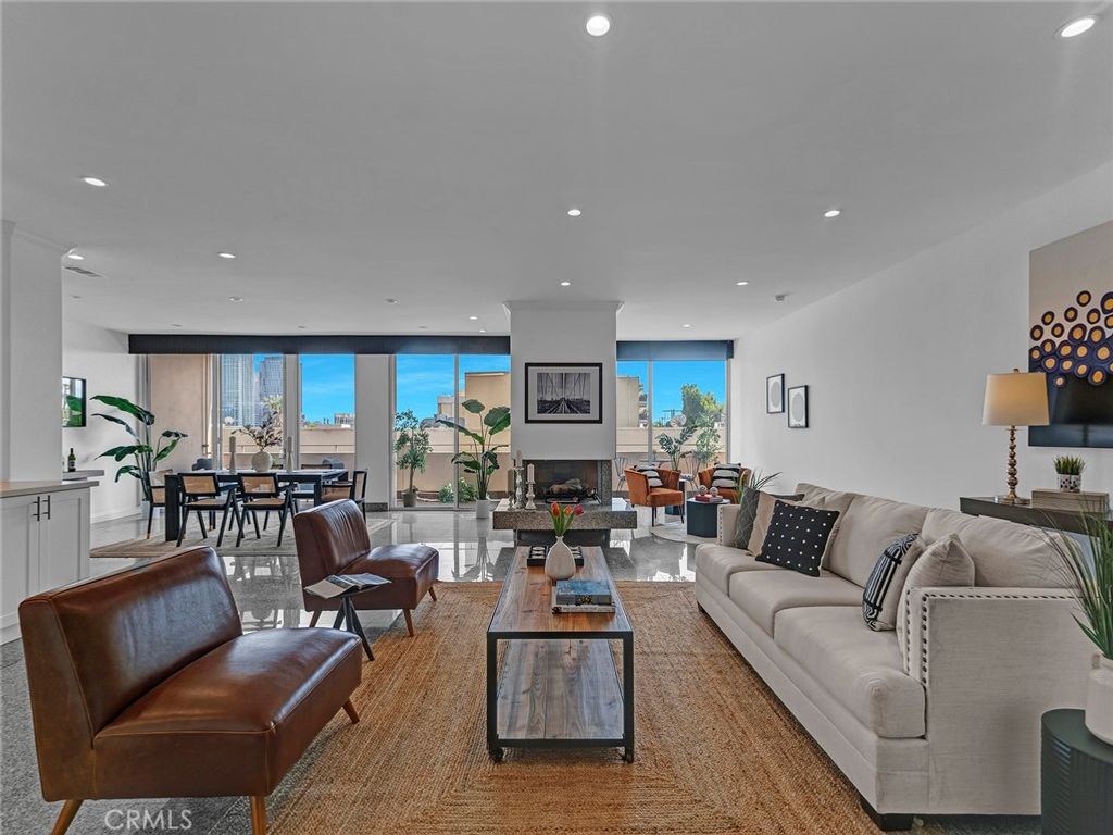 Photo of 1333 S Beverly Glen Boulevard #402, Los Angeles, CA 90024 (MLS # SR26005354)