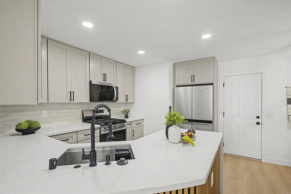 10190 Palm Glen Dr 62