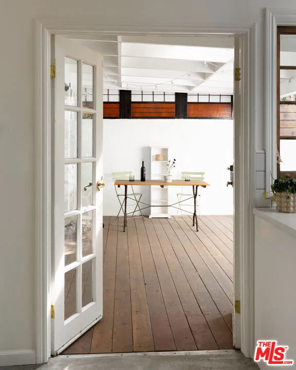 Los Angeles, California 90038, United States, 1 Bedroom Bedrooms, ,1 BathroomBathrooms,Residential,Active,183054