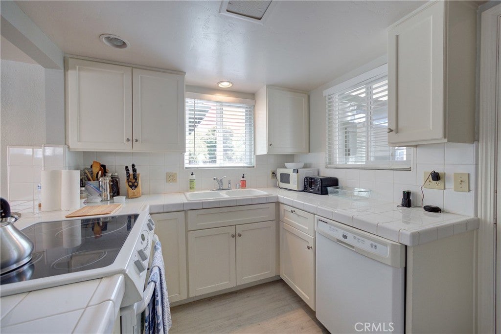 2650 Main Street 7
