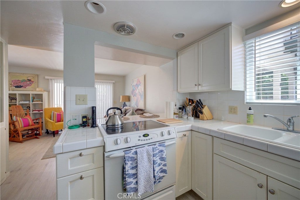 2650 Main Street 7