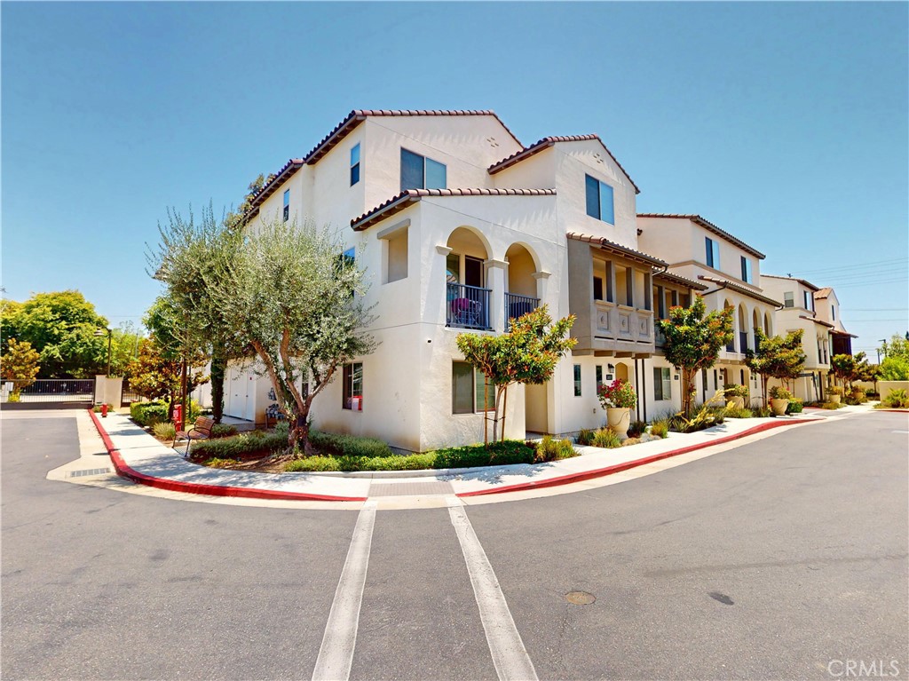 Ideally situated in the heart of charming city of Arcadia, this beautifully appointed townhome offers a perfect comfort and elegance. Featuring three spacious bedrooms and three modern bathrooms, the open concept layout seamlessly connects the inviting living room, dining area and a contemporary kitchen, perfect for both everyday living and entertaining. Custom plantation shutters adorn every windows, adding warmth and style. A convenient bedroom and full bathroom are located on the main level, while two en-suites await on upper floor. An additional family area offers the option to be transformed in an office space. This townhome located within the highly acclaimed school district.