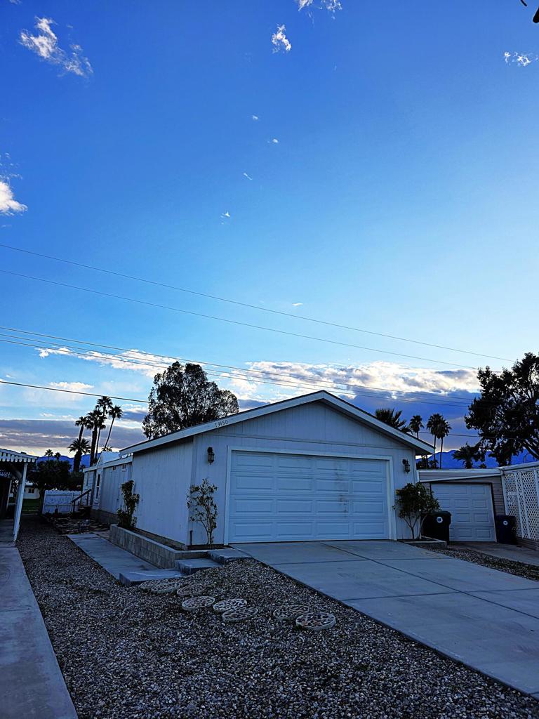 73450 Algonquin Place