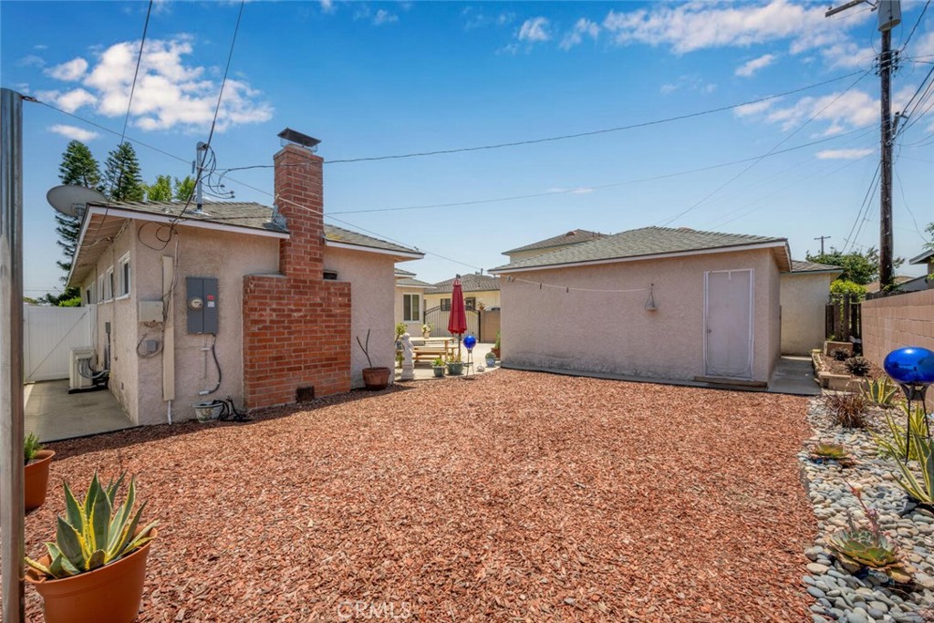Lakewood Park/South of Del Amo (LSD) - Residential