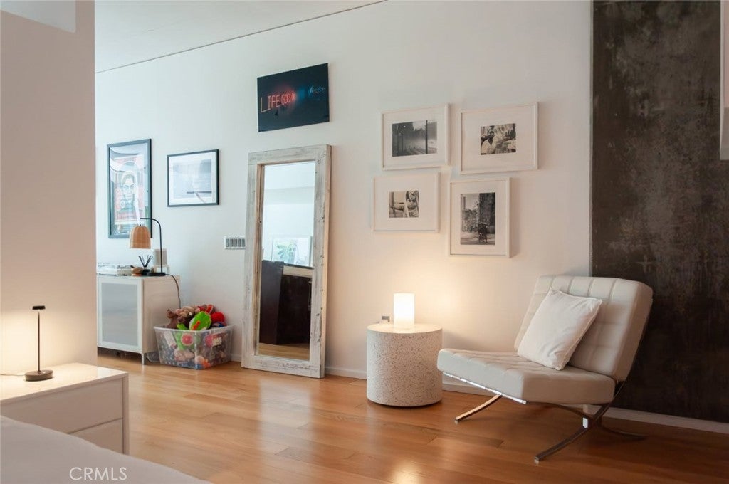 1155 S Grand 307