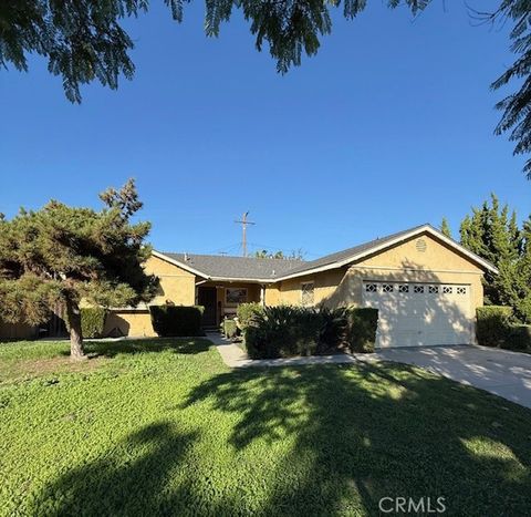 6437 E Wardlow Long Beach CA 90808