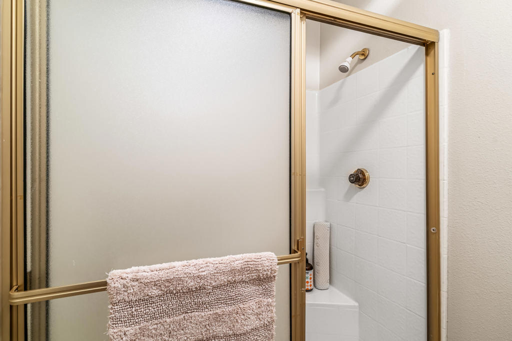 Oasis Country Club - Residential