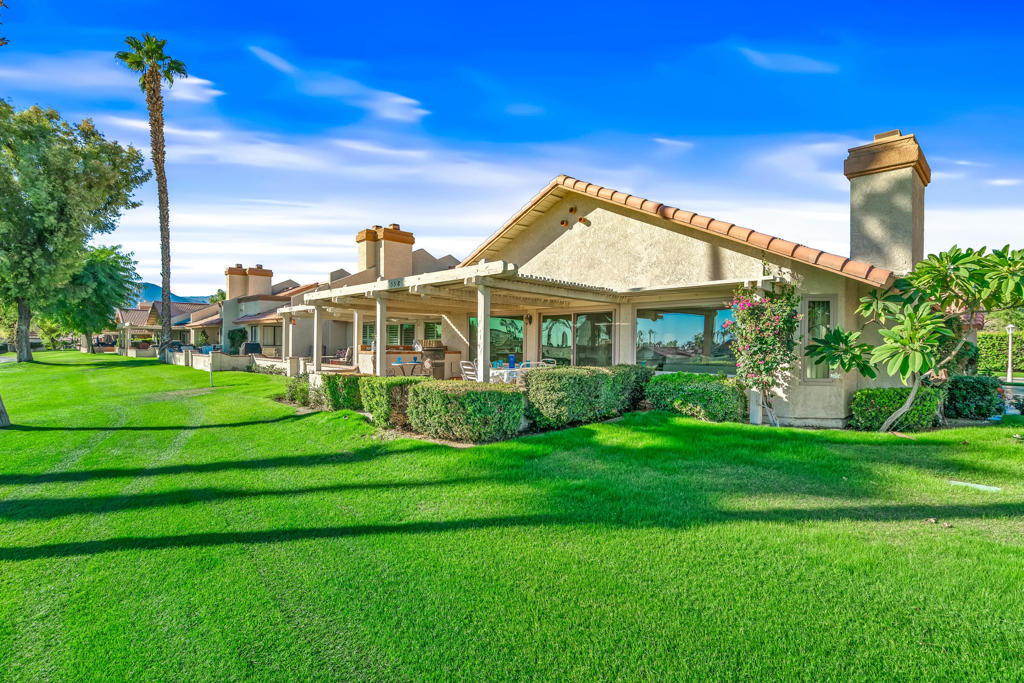 Oasis Country Club - Residential