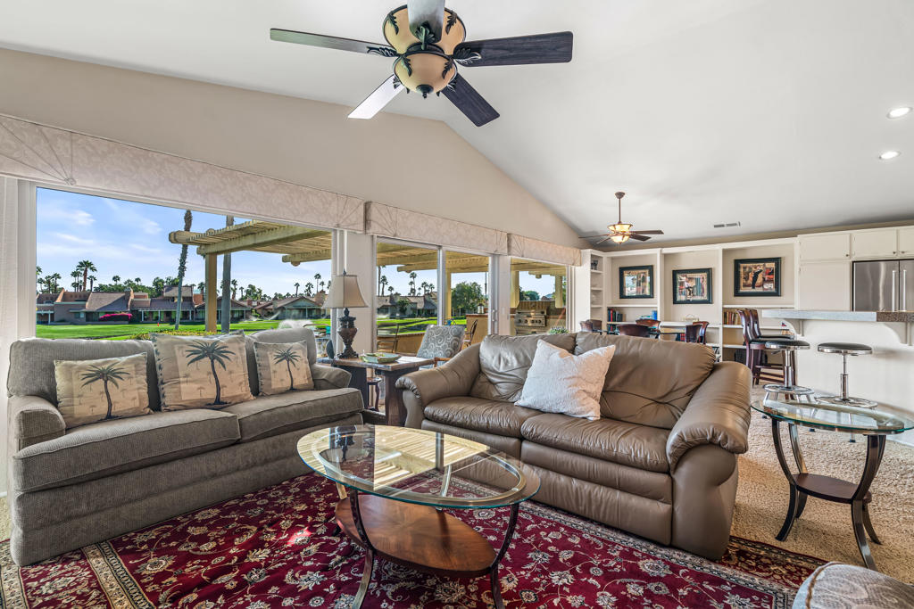 Oasis Country Club - Residential