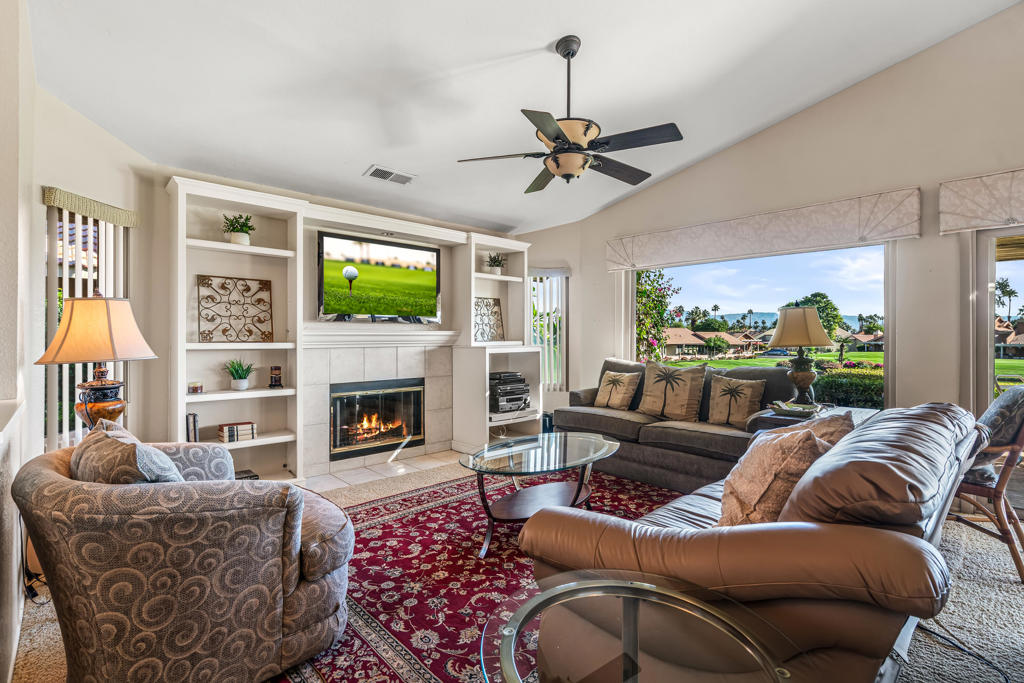 Oasis Country Club - Residential