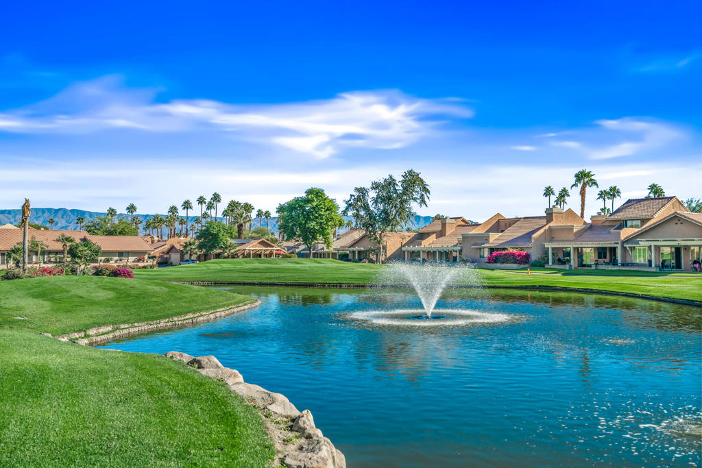 Oasis Country Club - Residential