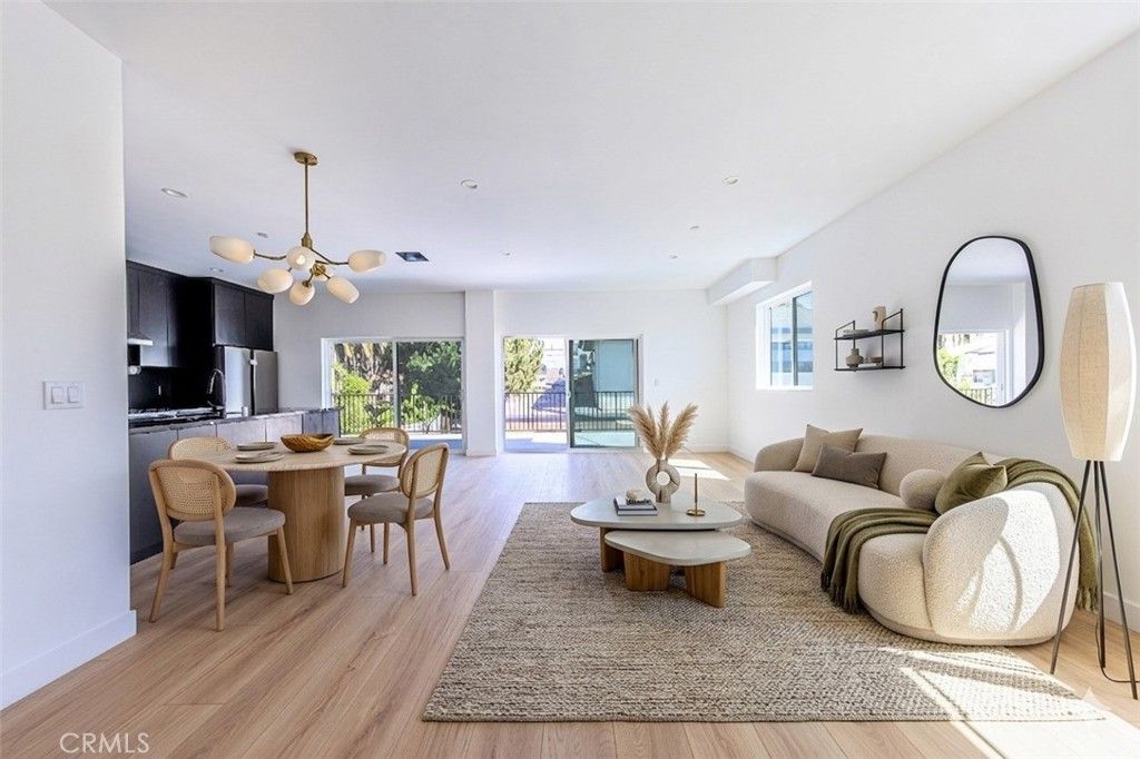 Photo of 1954 Purdue AVE, Los Angeles, CA 90025 (MLS # BB26100018)