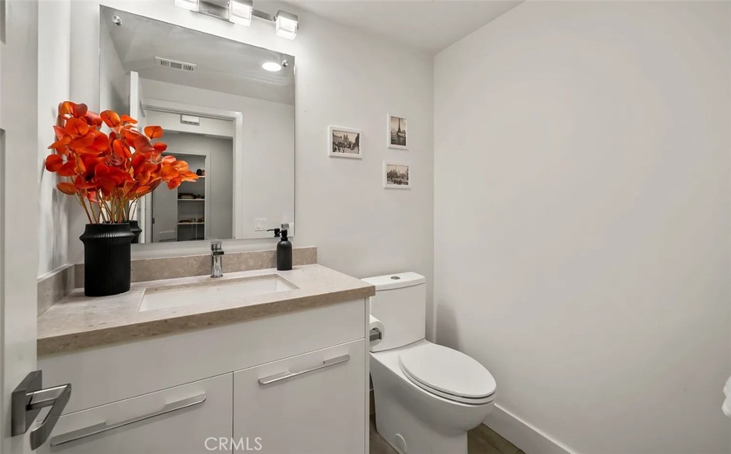 Grove (GR) - Residential Lease
