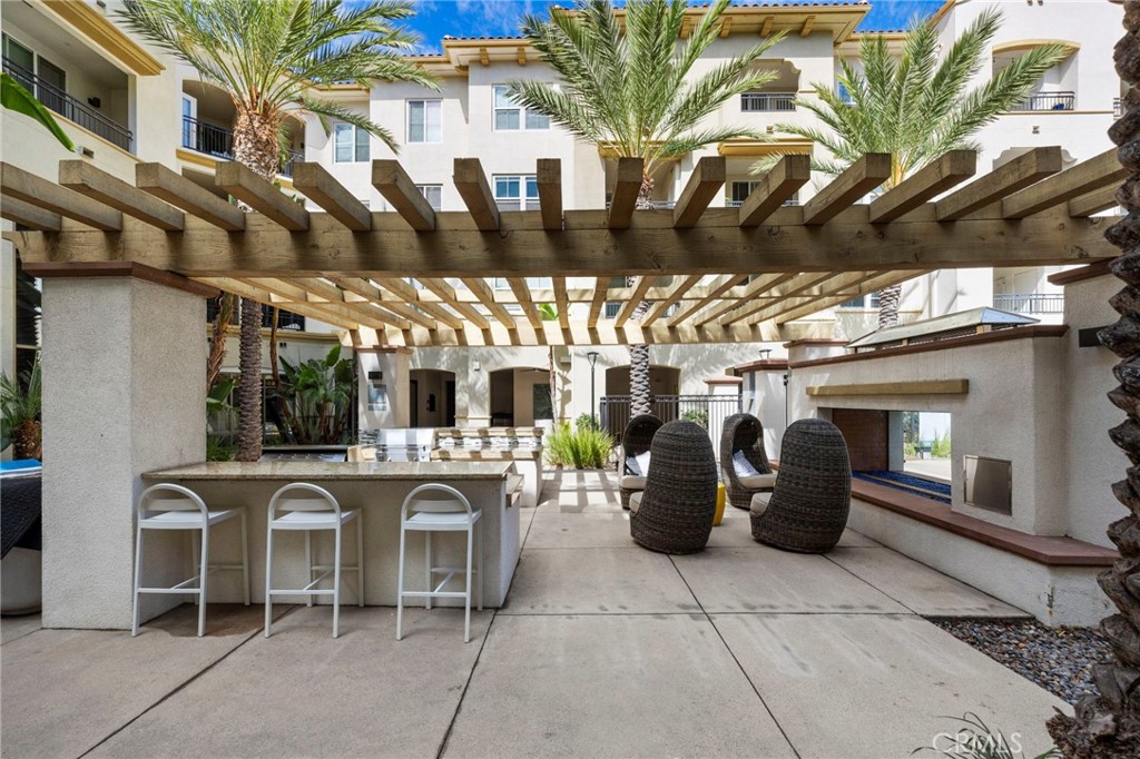 Pacifica at Newport Plaza - Residential