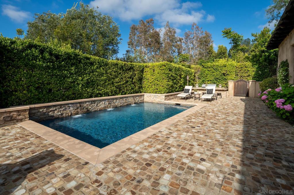 Rancho Santa Fe - Residential