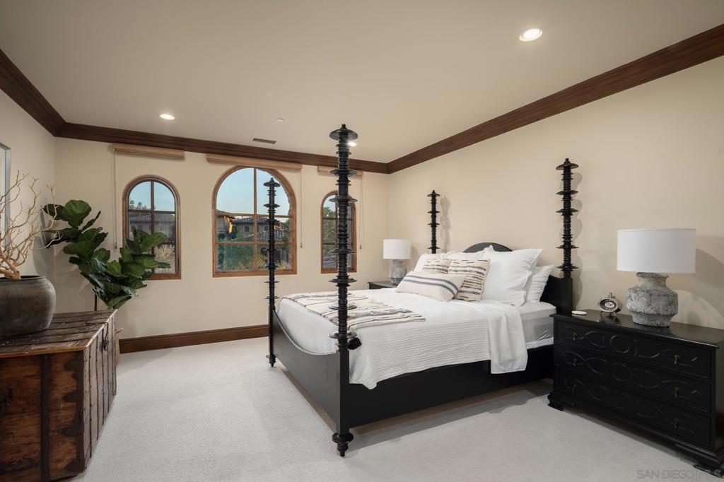 Rancho Santa Fe - Residential