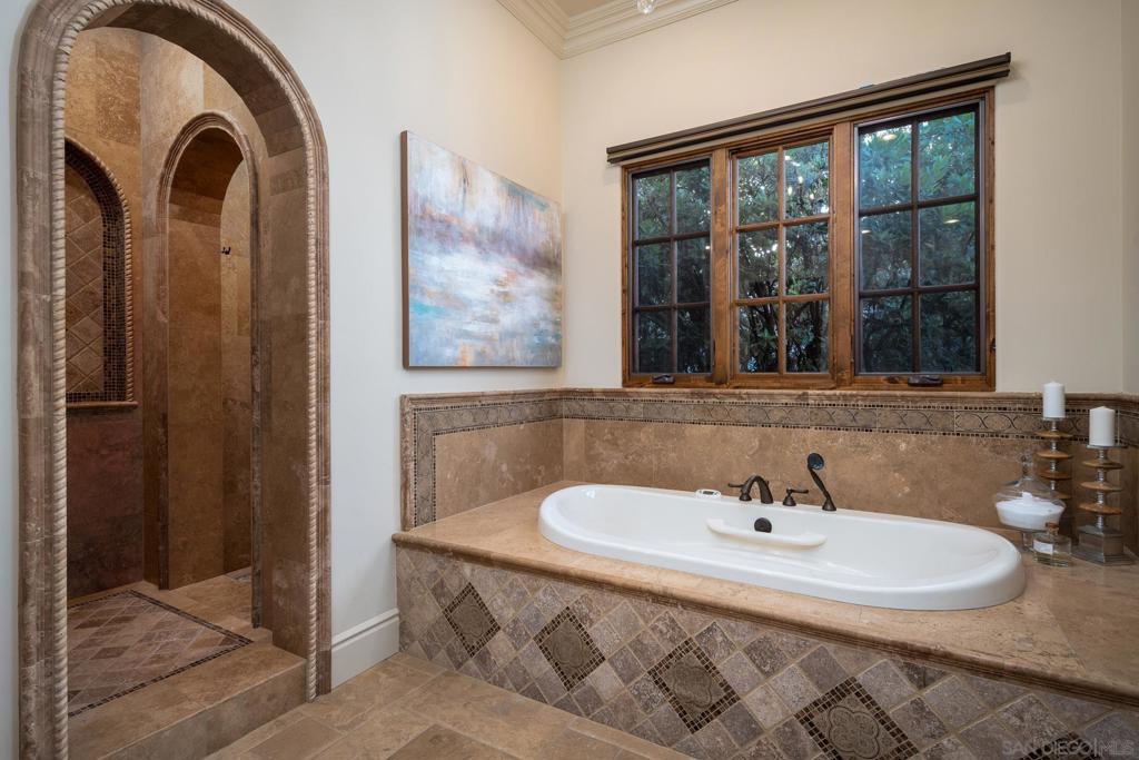 Rancho Santa Fe - Residential