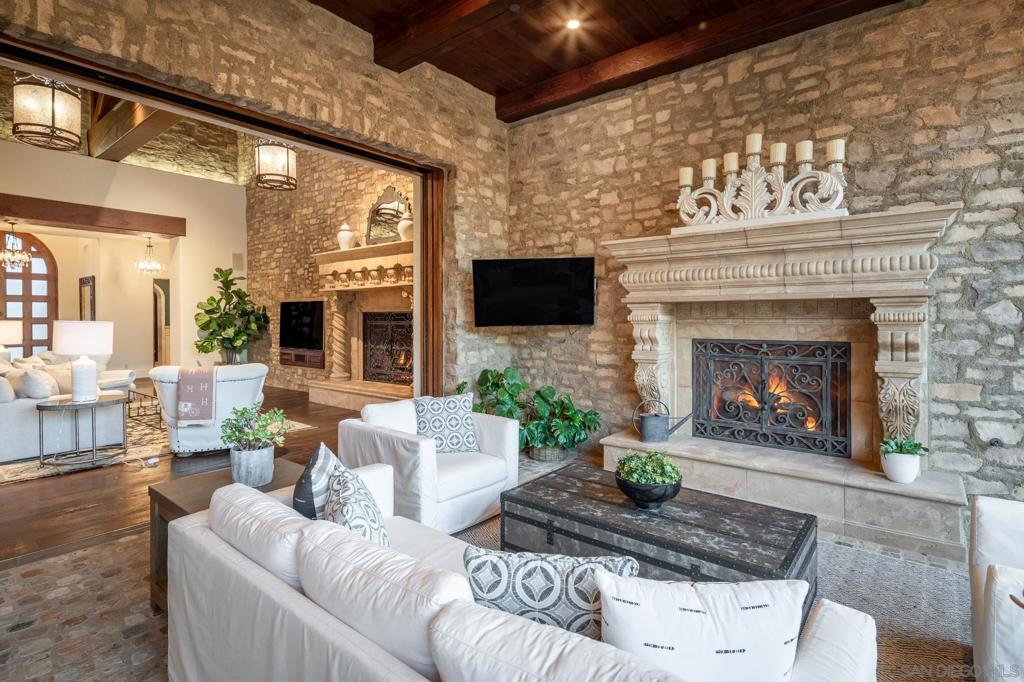 Rancho Santa Fe - Residential