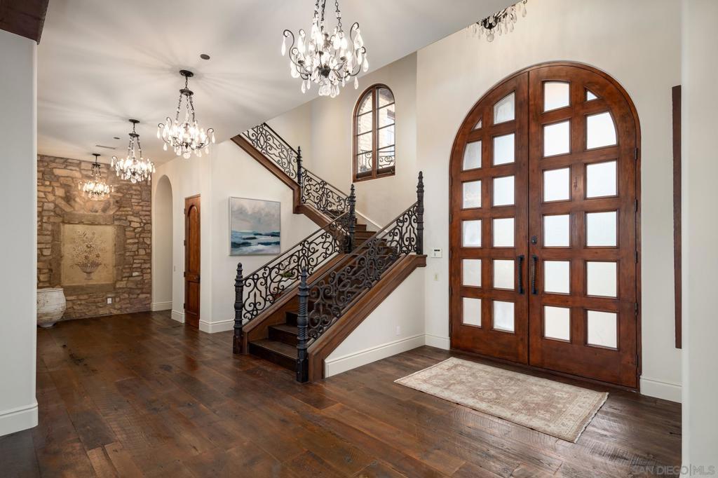 Rancho Santa Fe - Residential