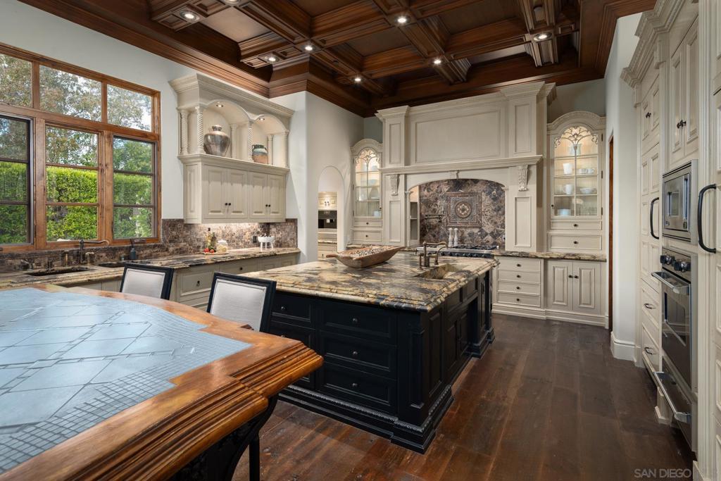 Rancho Santa Fe - Residential