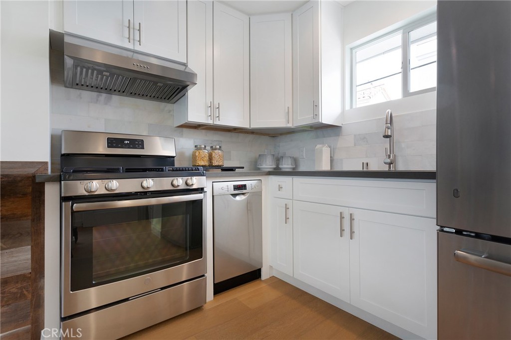 Corona del Mar South of PCH (CDMS) - Residential Lease