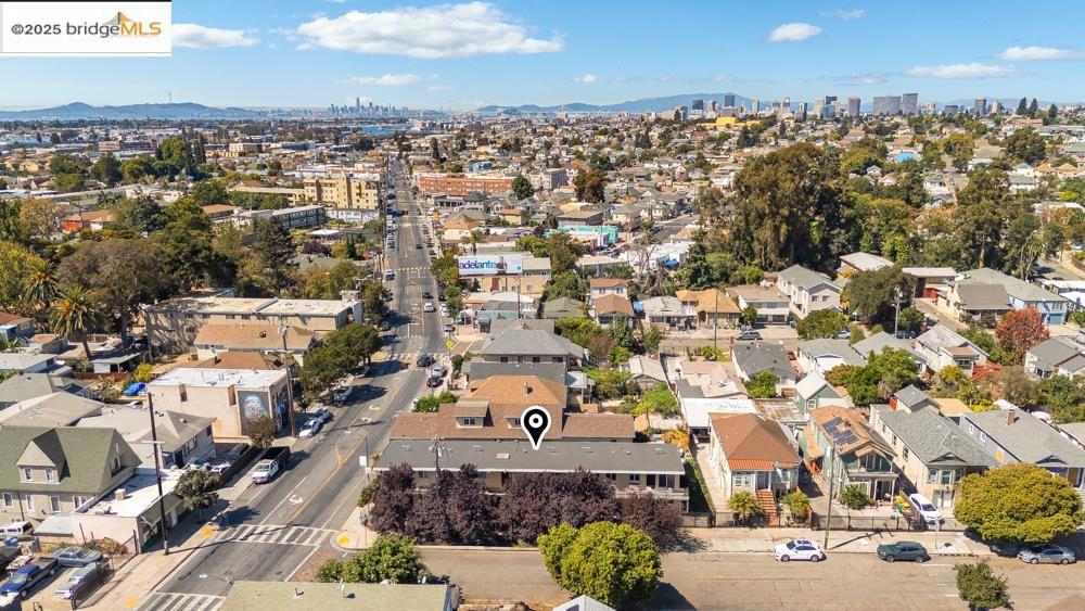 FRUITVALE - Residential Income