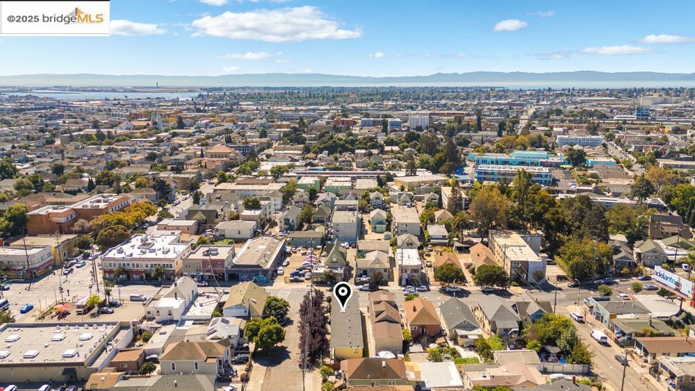 FRUITVALE - Residential Income