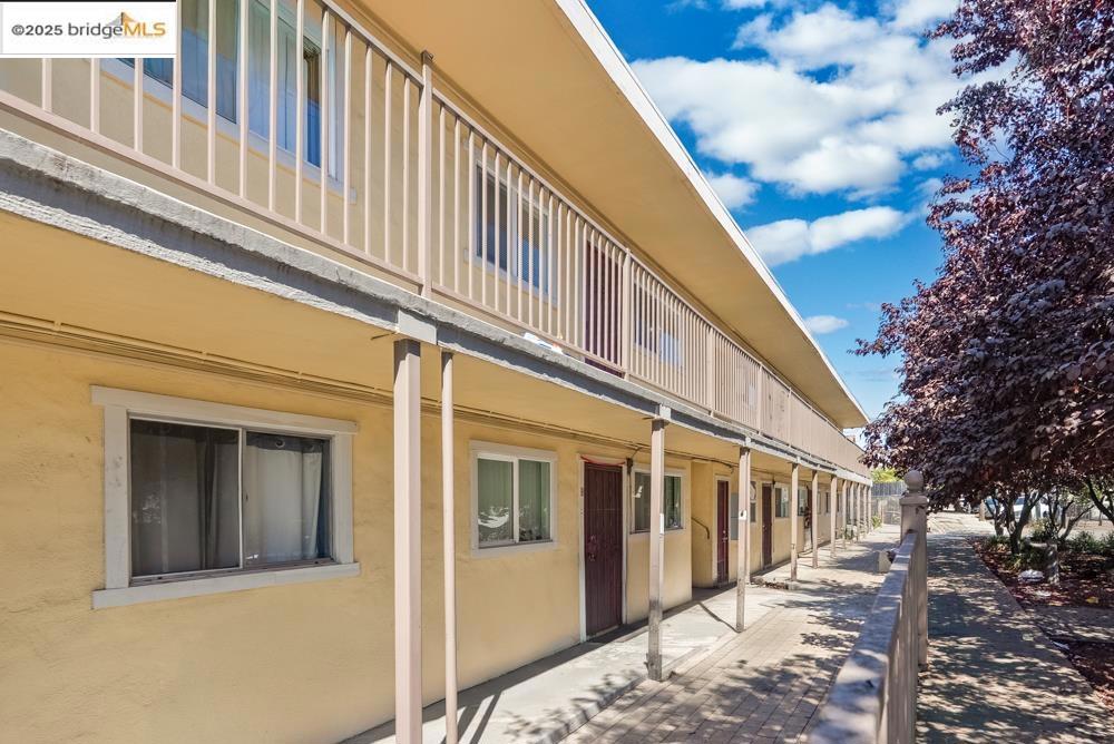 https://www.2011rutherford.com/ The Pinza Group is pleased to present The Rutherford Apartments in Oakland, CA. 2011 Rutherford Street is a ten unit multifamily property built in 1954 and comprised of ten (10) 1bd/1bth units. Recent Improvements include, but are not limited to, new dual pane windows, water heaters, and fresh landscaping. All units are separately metered for gas and electric and there is implementation of RUBS providing low annual expenses for the owner. Additionally, there are coin operated laundry machines providing extra income. Take advantage of tax deferred gains as the property is located in an opportunity zone! One of the lowest price per door properties on the market in Oakland this investment will not last long!