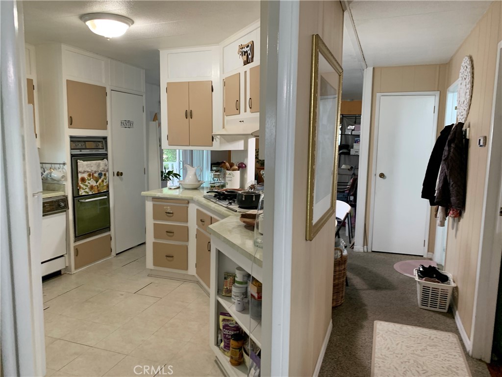 23301 Ridge Route DR 90