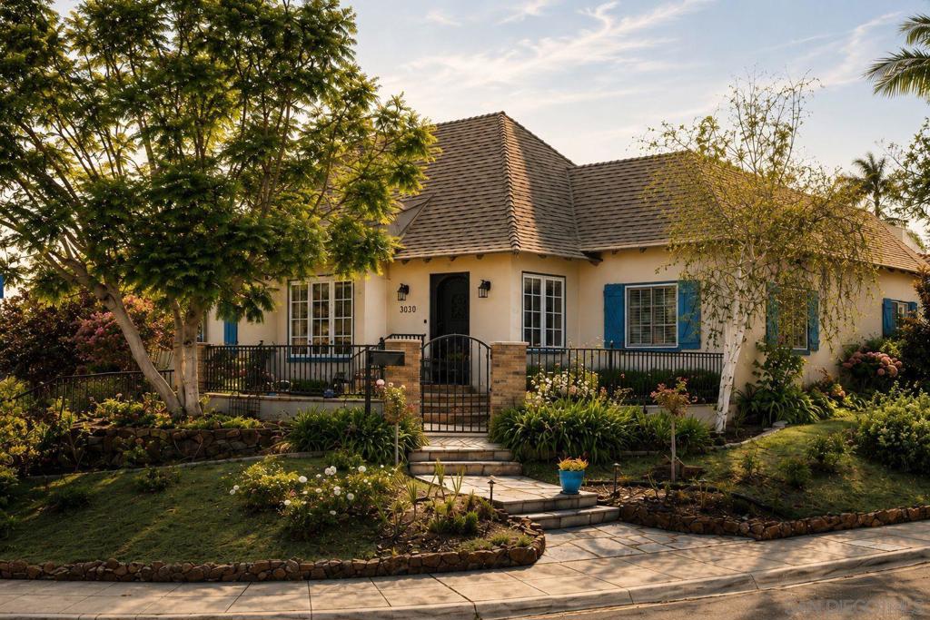 3030 Locust Street ST, San Diego CA 92110