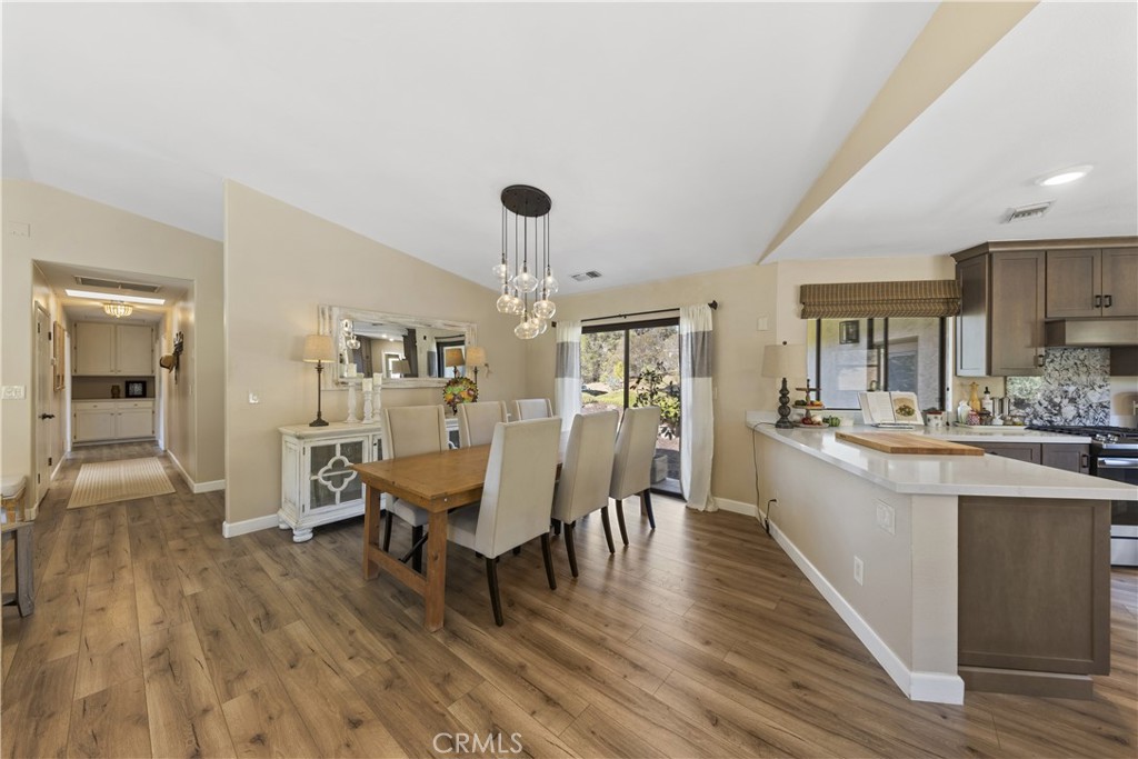 2103 Margarita Glen