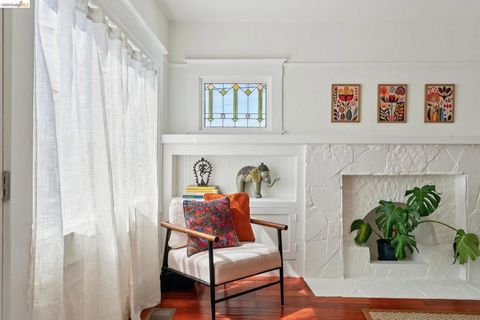 Photo of 5534 Adeline, Oakland, CA 94608 (MLS # 41132915)