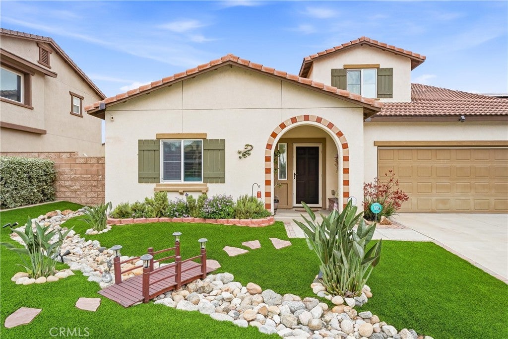 28430 Cottage