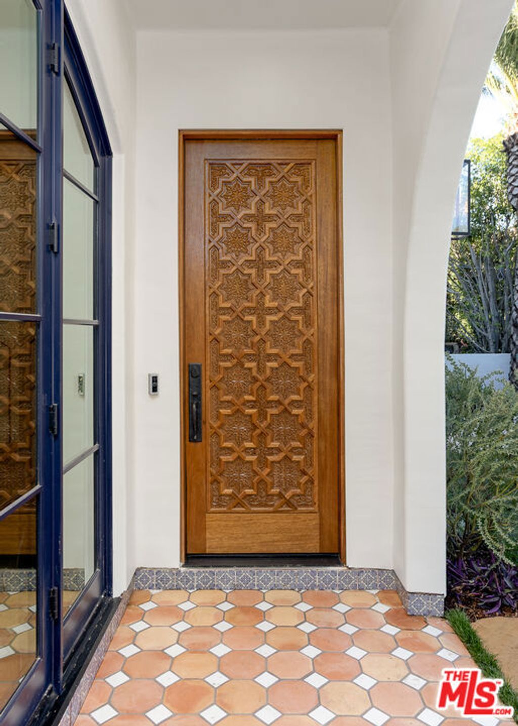 Photo of 2445 Glyndon Avenue, Venice, CA 90291 (MLS # 26636347)